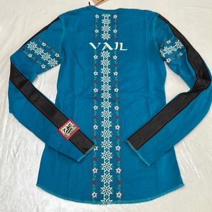 Alp-n-Rock VINTAGE CROSS Reversible Embroidered top - Iced Teal